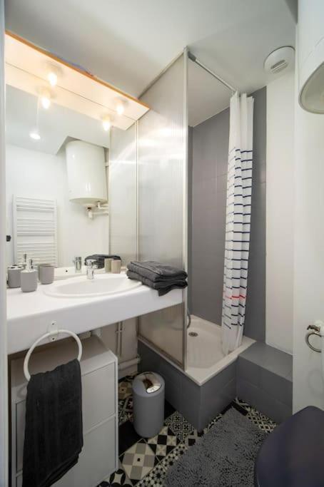 Fully Equipped Apartment St Charles Train Station Marsiglia Esterno foto